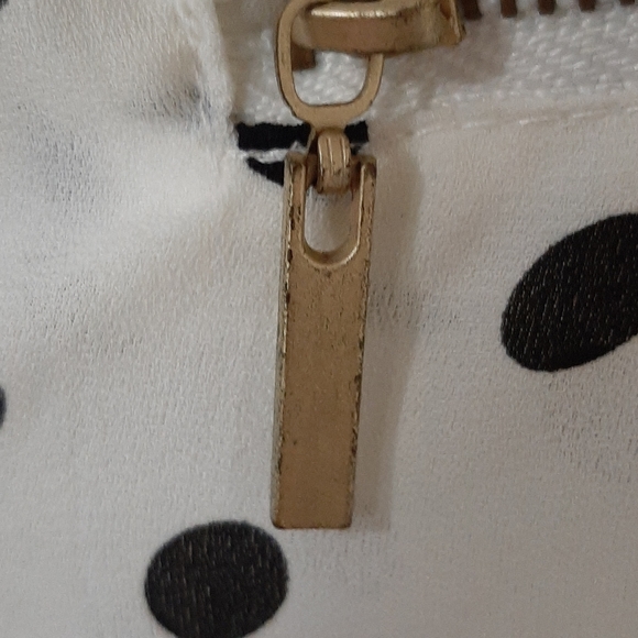 White polka dot formal top - Picture 6 of 6